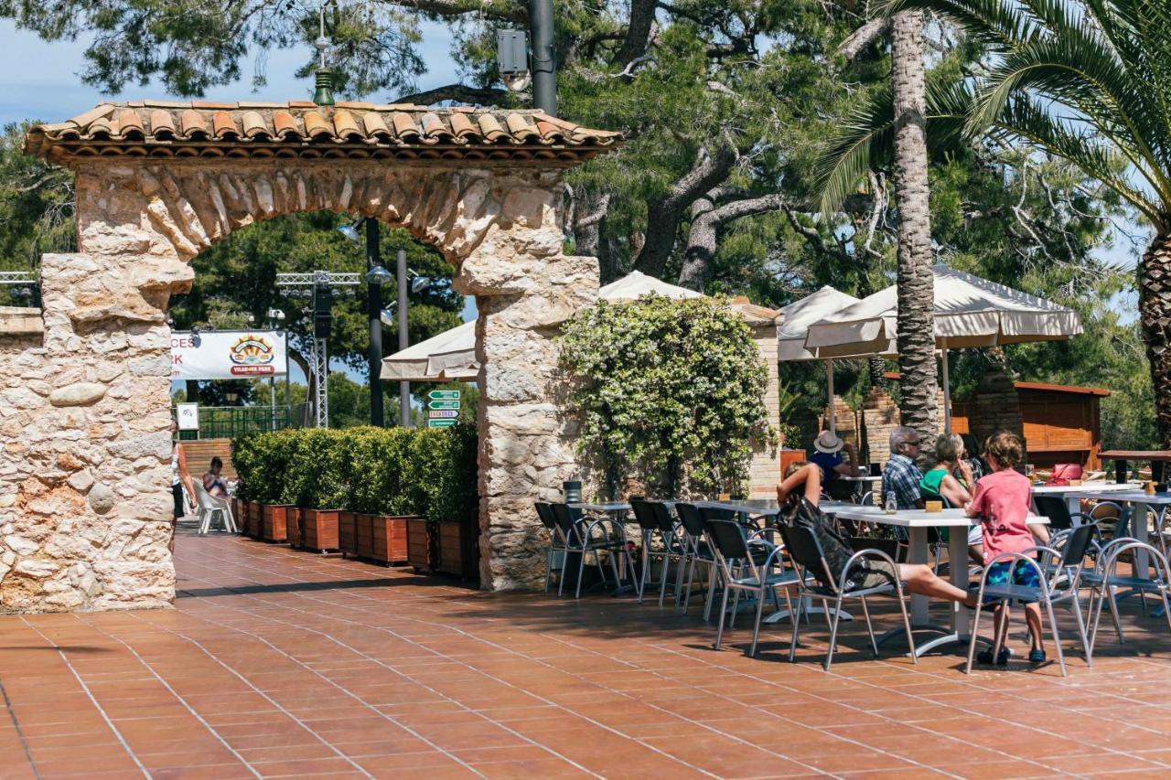 Camping Vilanova Park Vilanova i la Geltru Bagian luar foto