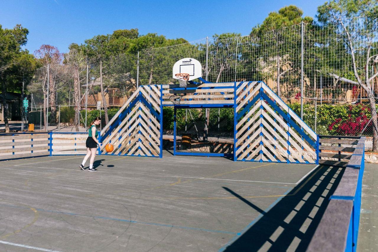 Camping Vilanova Park Vilanova i la Geltru Bagian luar foto